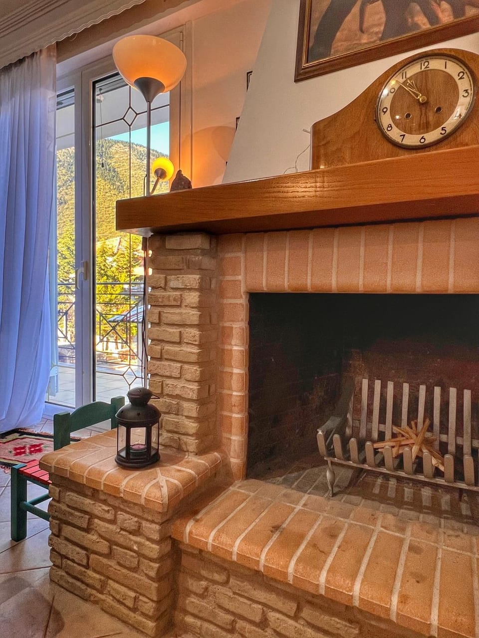 Living room, Seating area, flat iron