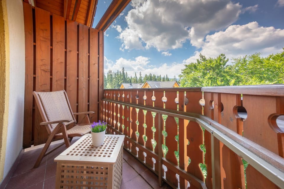 Day, Balcony/Terrace