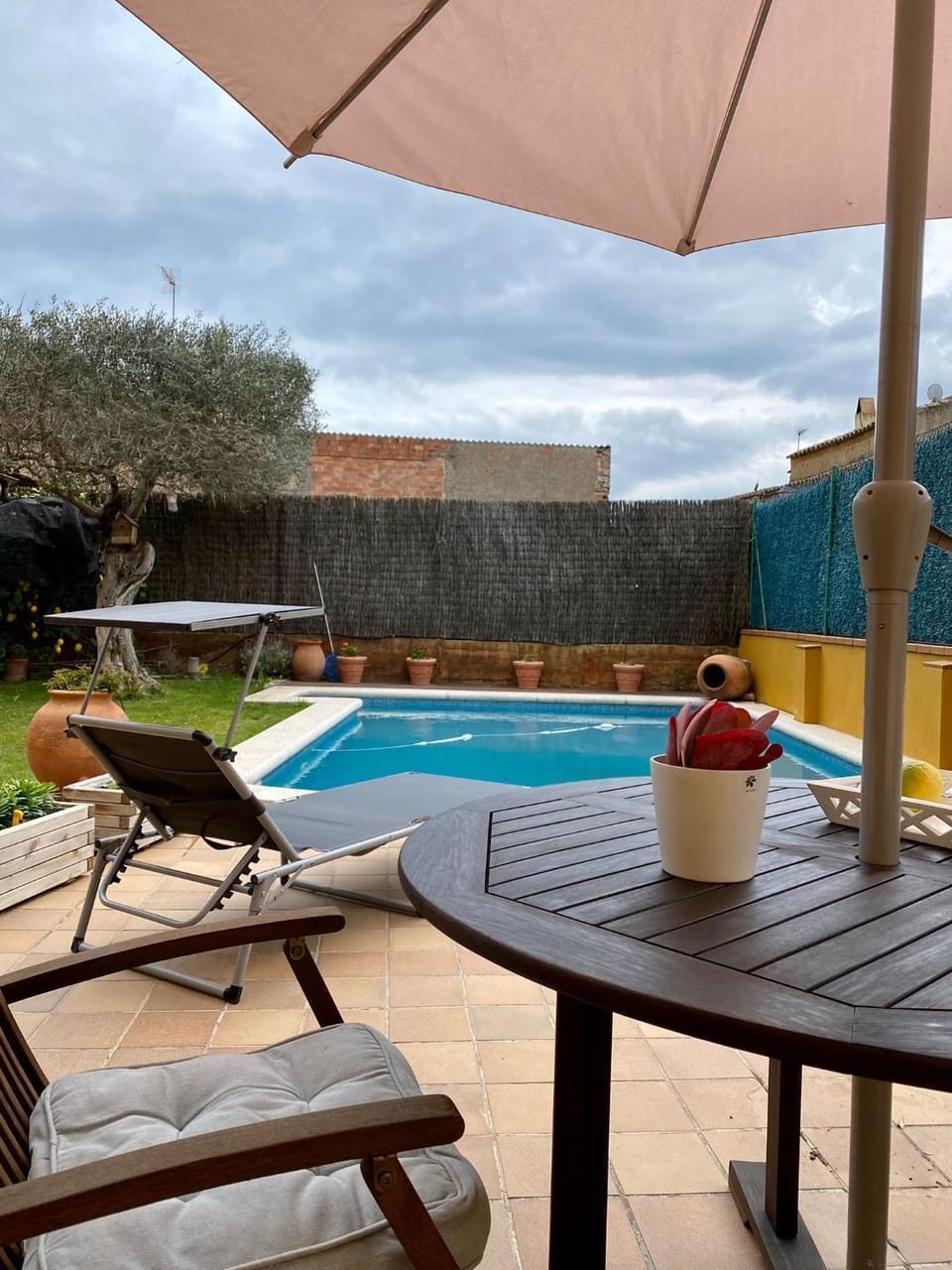 El Jardí de la Muralla Apartment in Baix Empordà