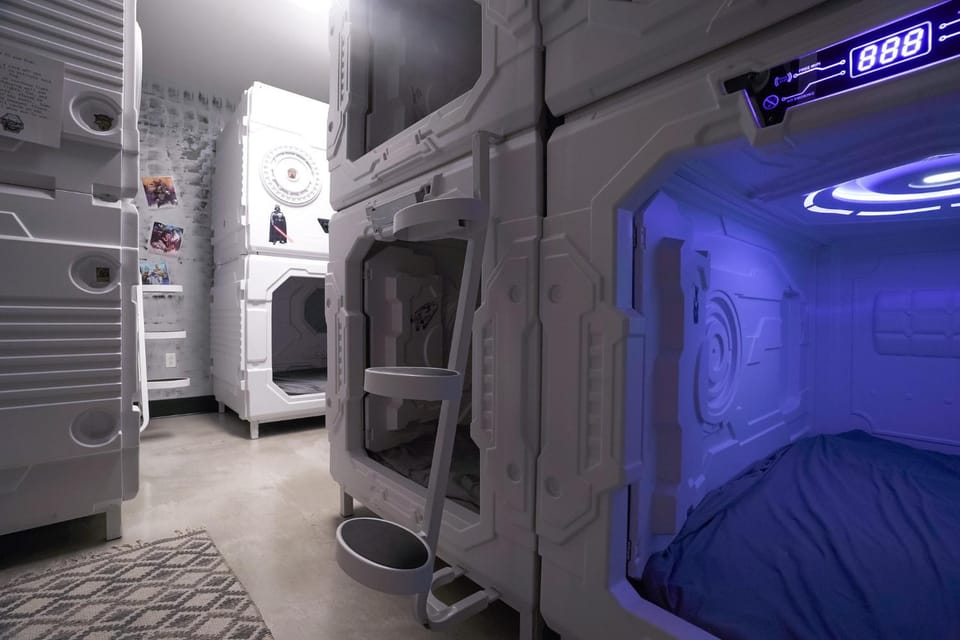 Bed, Photo of the whole room, Bedroom, pet friendly