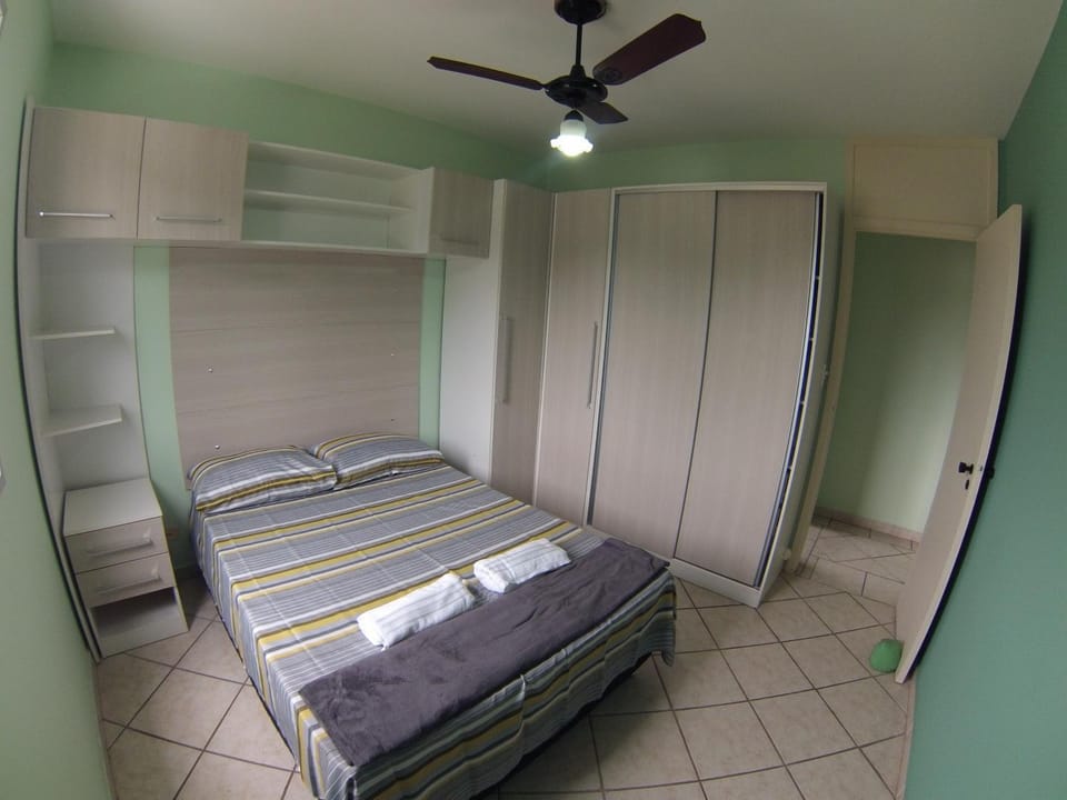 Apartamento charmoso a 50m da praia Apartment in Caraguatatuba