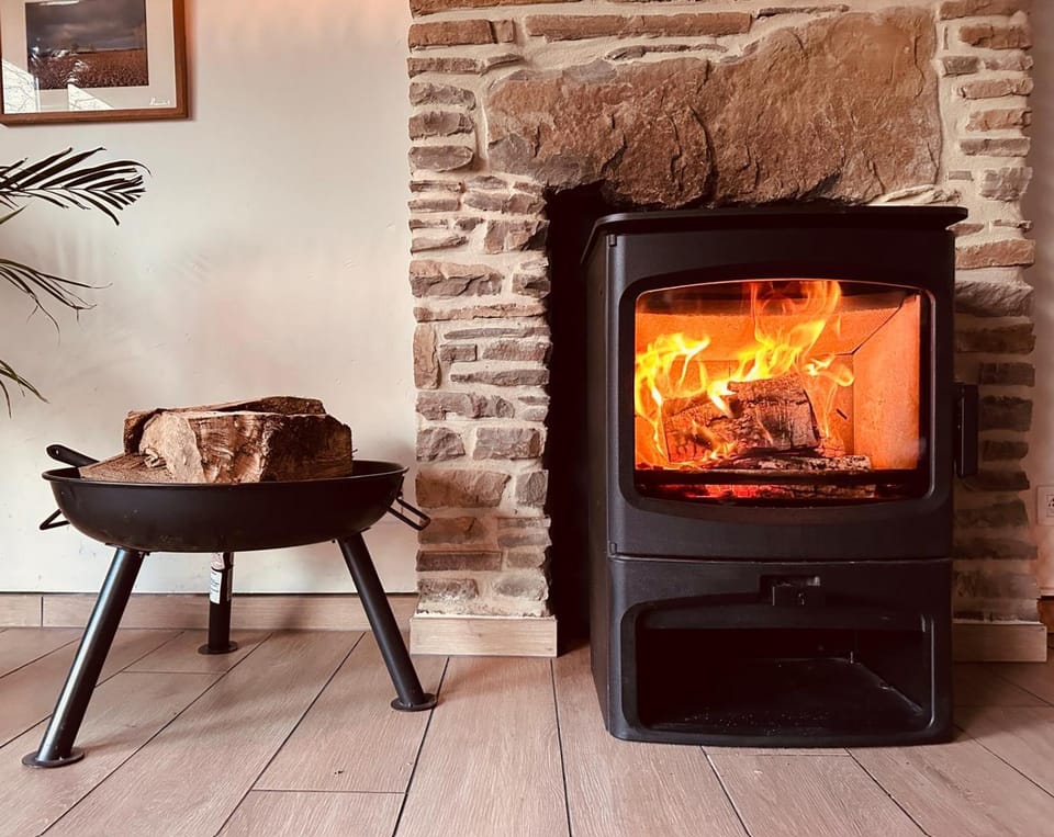 COCOONING near DINANT 300m from River Meuse House in Wallonia, Belgium