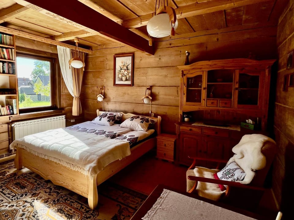 Góralska chata z 1930r. Chalet in Lesser Poland Voivodeship