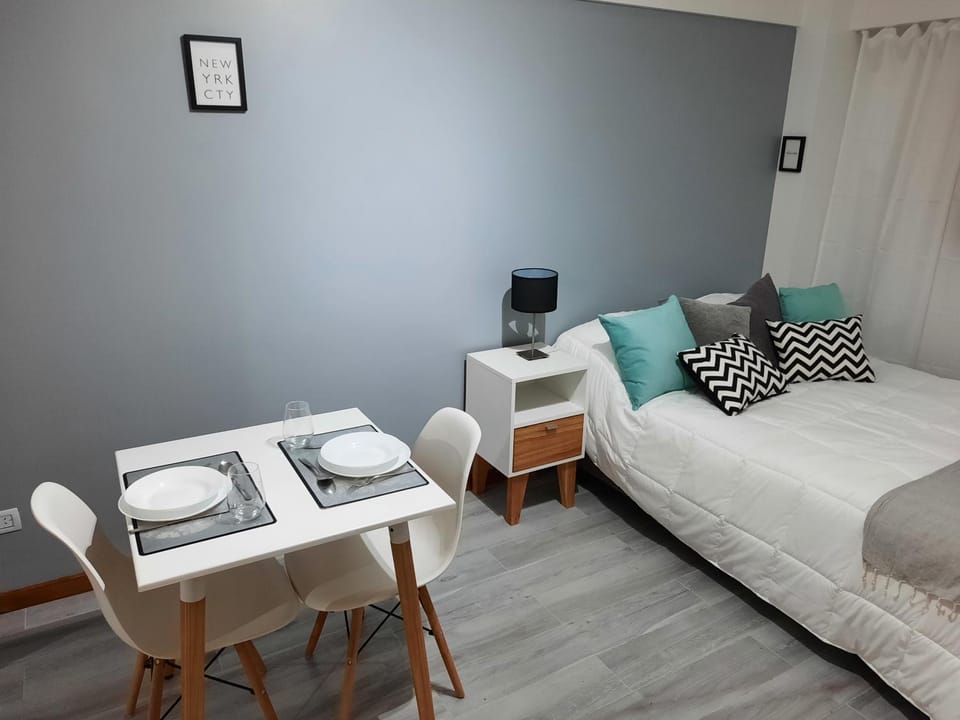 Photo of the whole room, Dining area