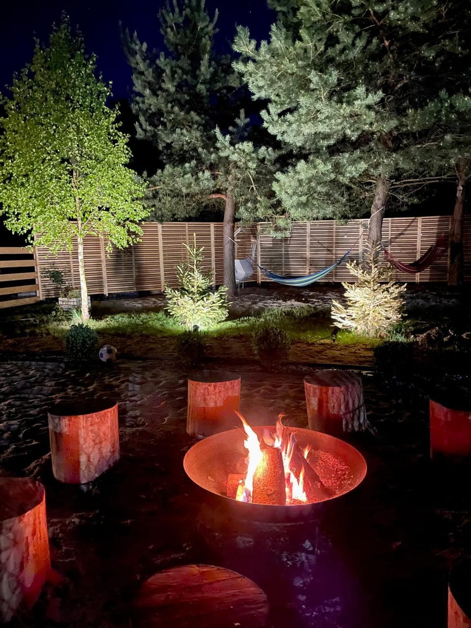 Night, BBQ facilities, Garden, Seating area