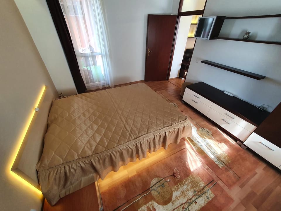 Bed, Photo of the whole room, Bedroom, VIP