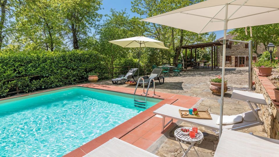 CASA LARGNANO 6&2, Emma Villas Villa in Tuscany