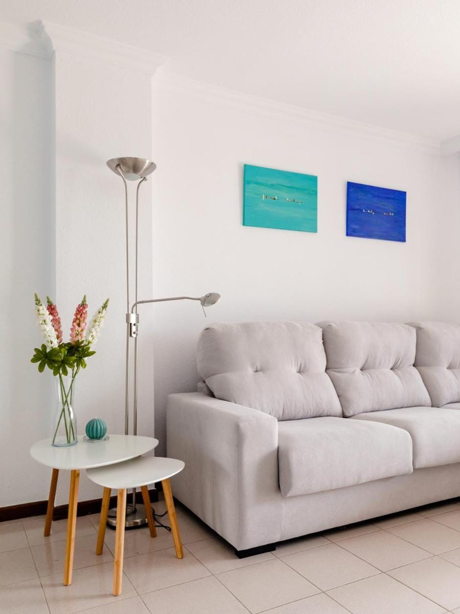 Santa Cruz Harbor Views: seaside prime location Apartment in Santa Cruz de Tenerife