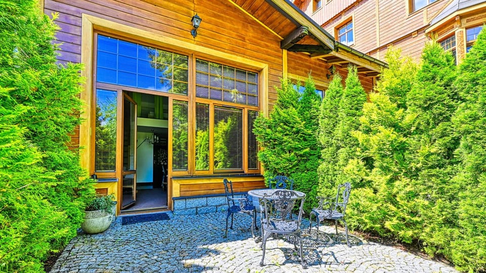 Patio, Garden