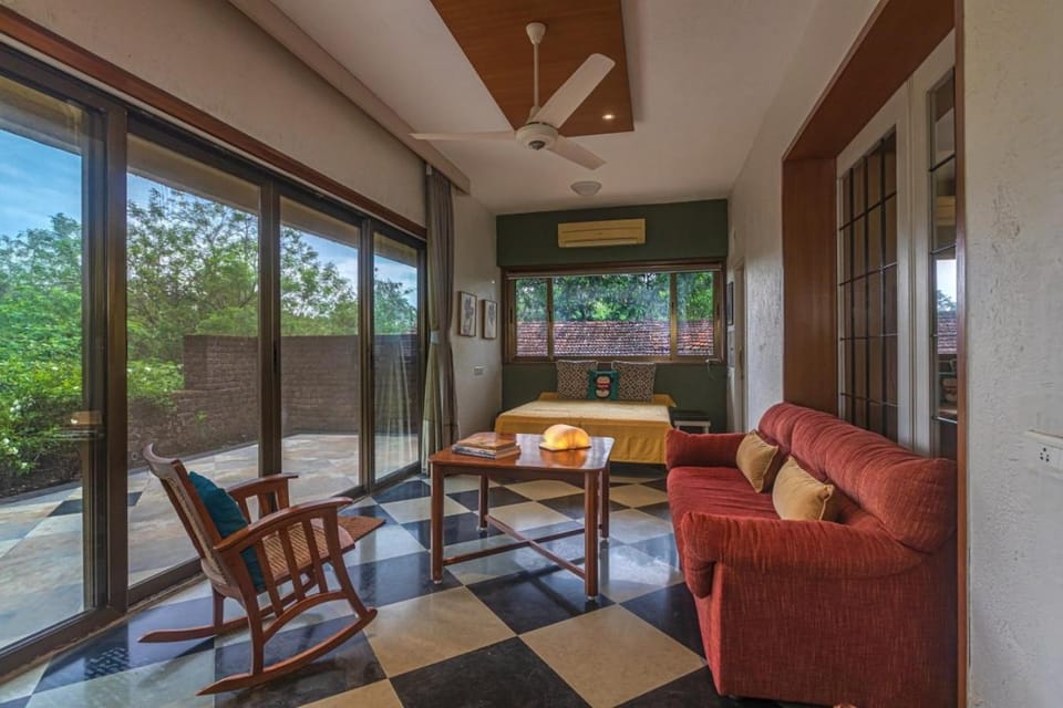 Patio, Bed, View (from property/room), Balcony/Terrace, Seating area, Bedroom, air conditioner