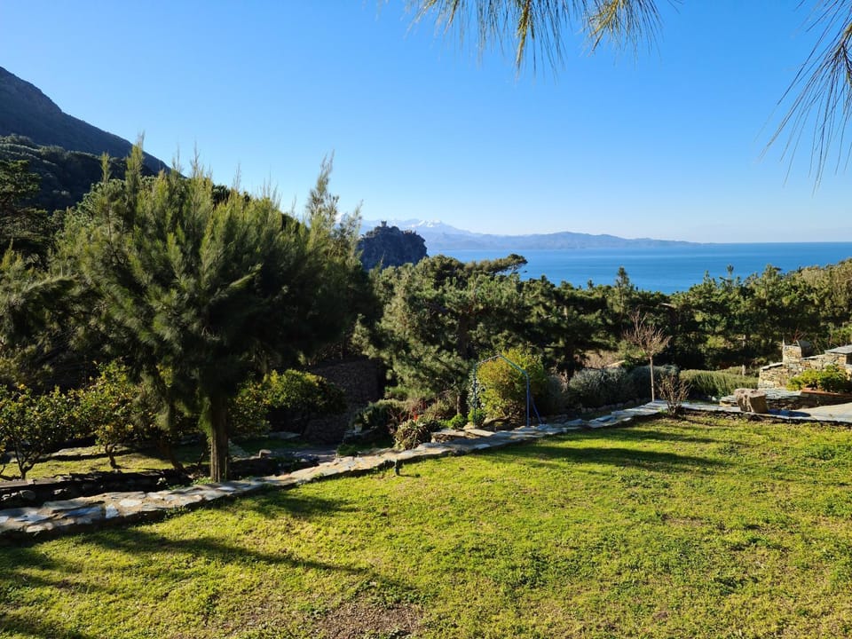 Garden, View (from property/room), Garden view, Mountain view, Sea view