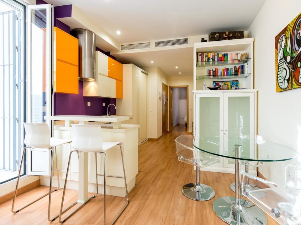 Kitchen or kitchenette, Living room, Dining area