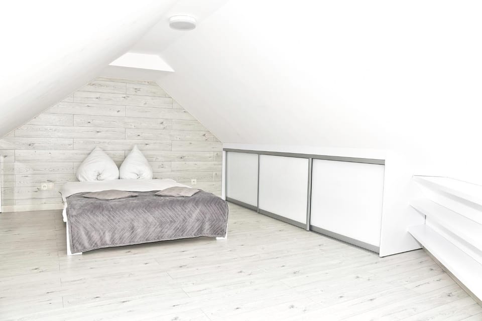 Apartament w Chmurach - Apartamentuj Apartment in Lower Silesian Voivodeship