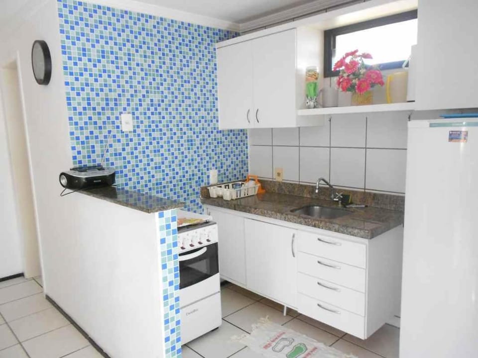 Day, Kitchen or kitchenette