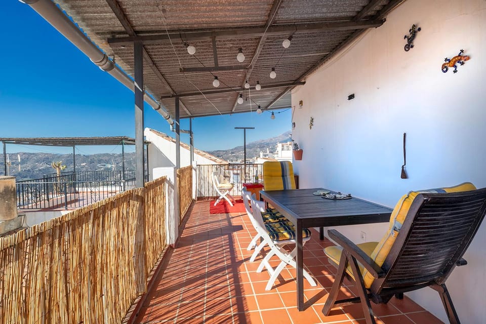 Balcony/Terrace, Seating area, Dining area, Mountain view, Sea view