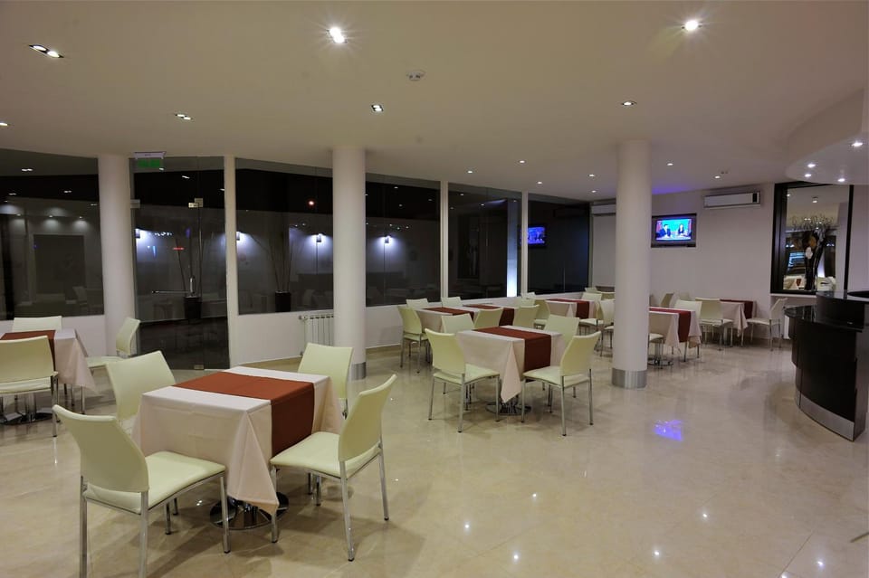 Lounge or bar