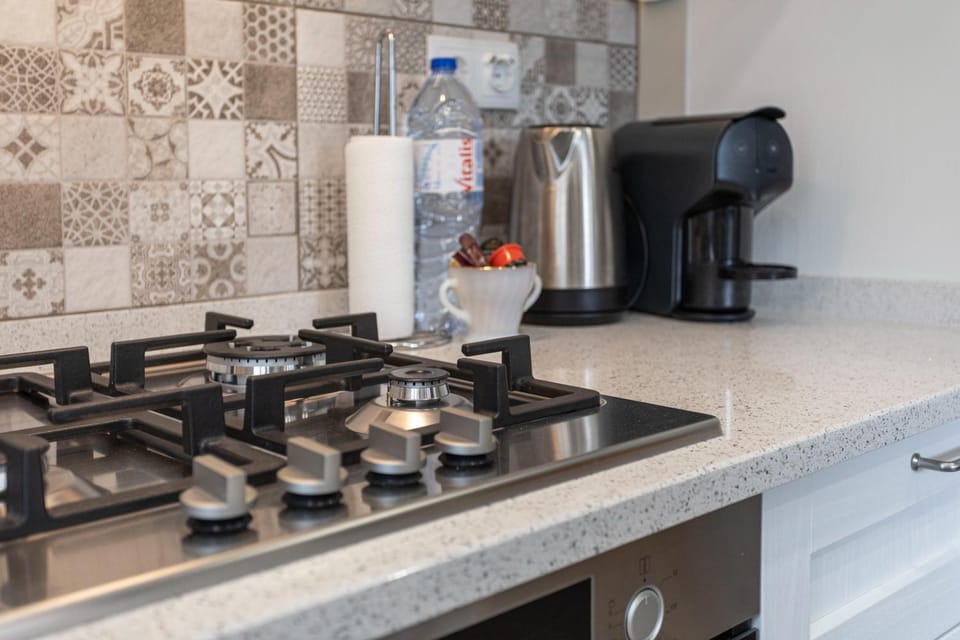 Coffee/tea facilities, Kitchen or kitchenette