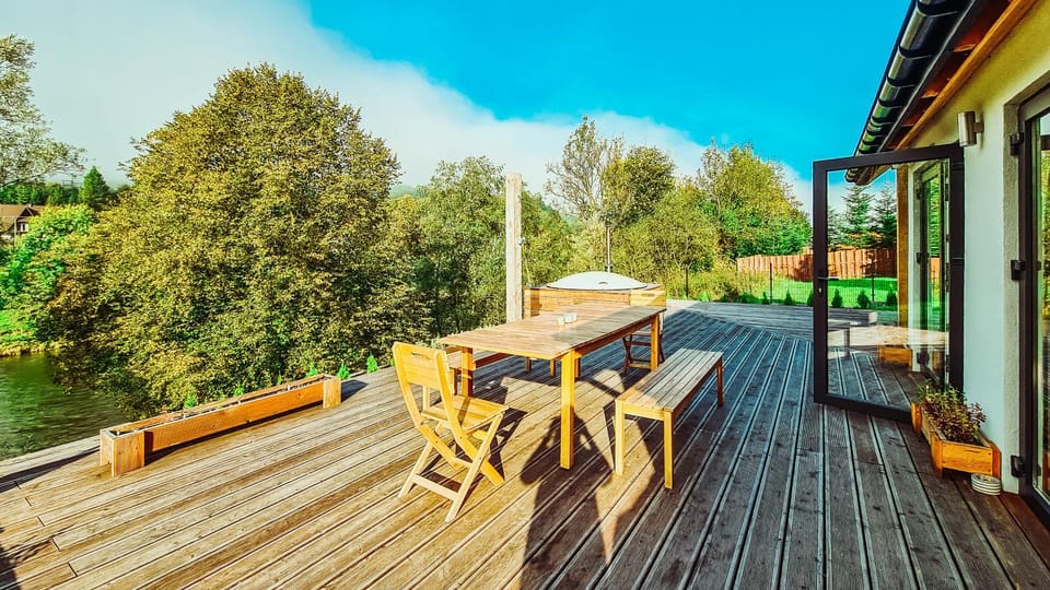 Property building, Balcony/Terrace