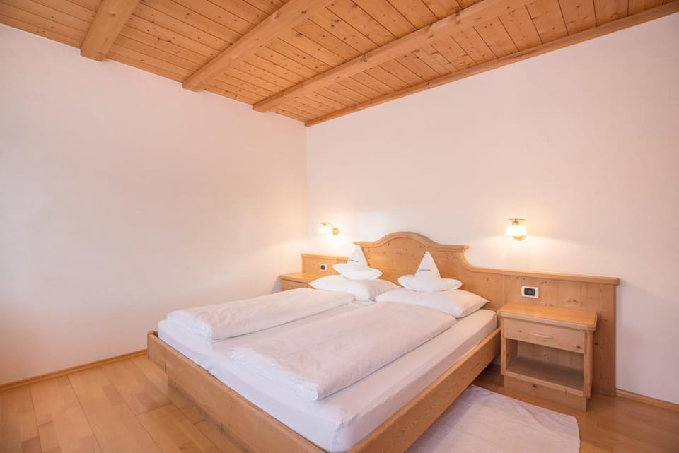 Property building, Living room, Bedroom