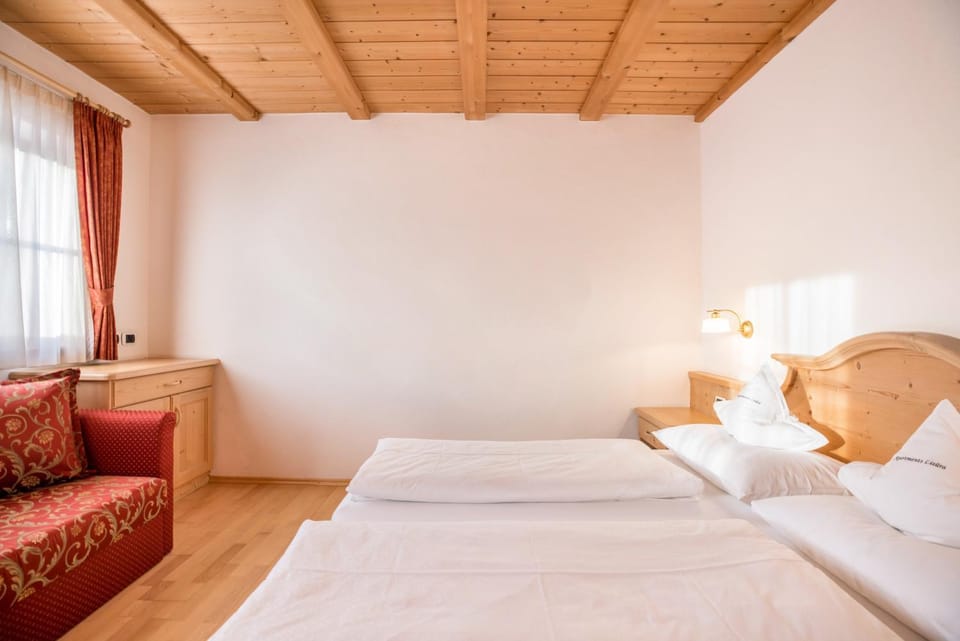 Property building, Living room, Bedroom