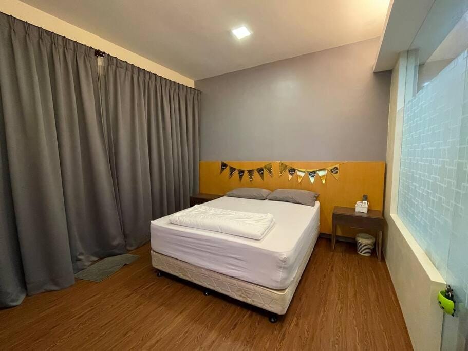 Private Jacuzzi Staycation at KL City 1014 Apartment in Federal Territory of Kuala Lumpur