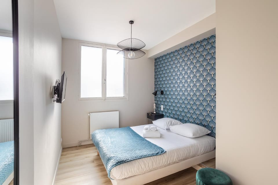 Bed, Other, Bedroom