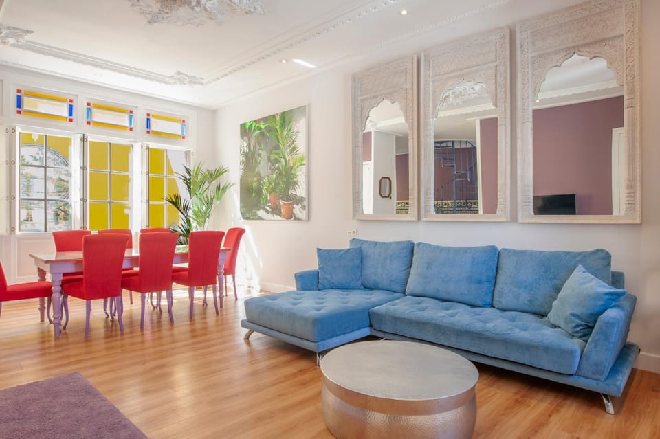 TV and multimedia, Living room, Seating area