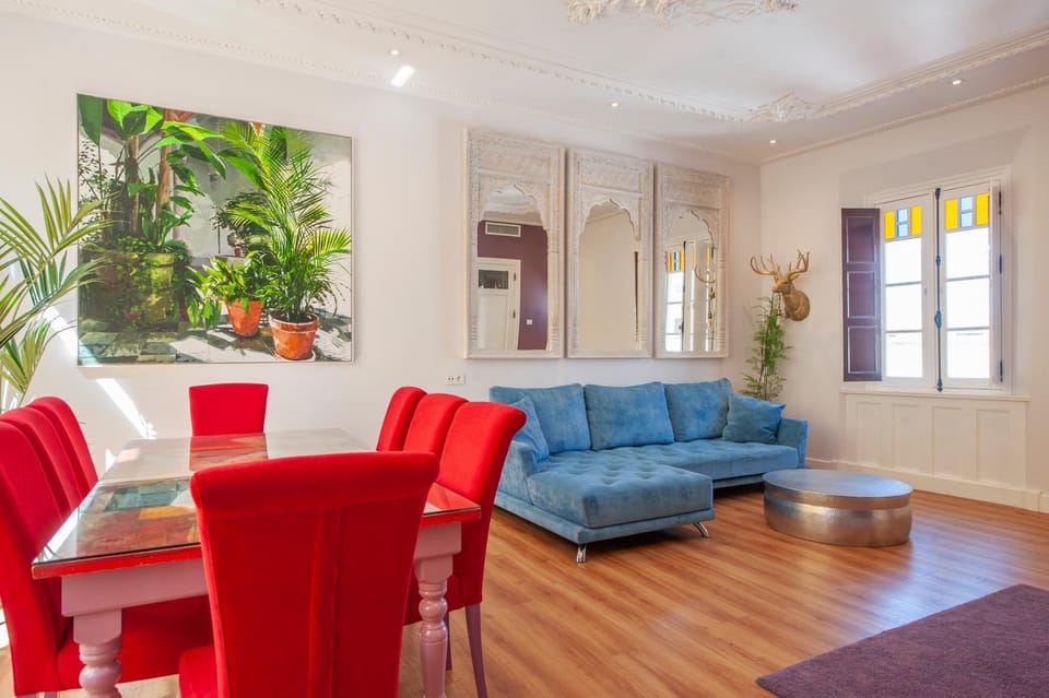 Living room, Seating area