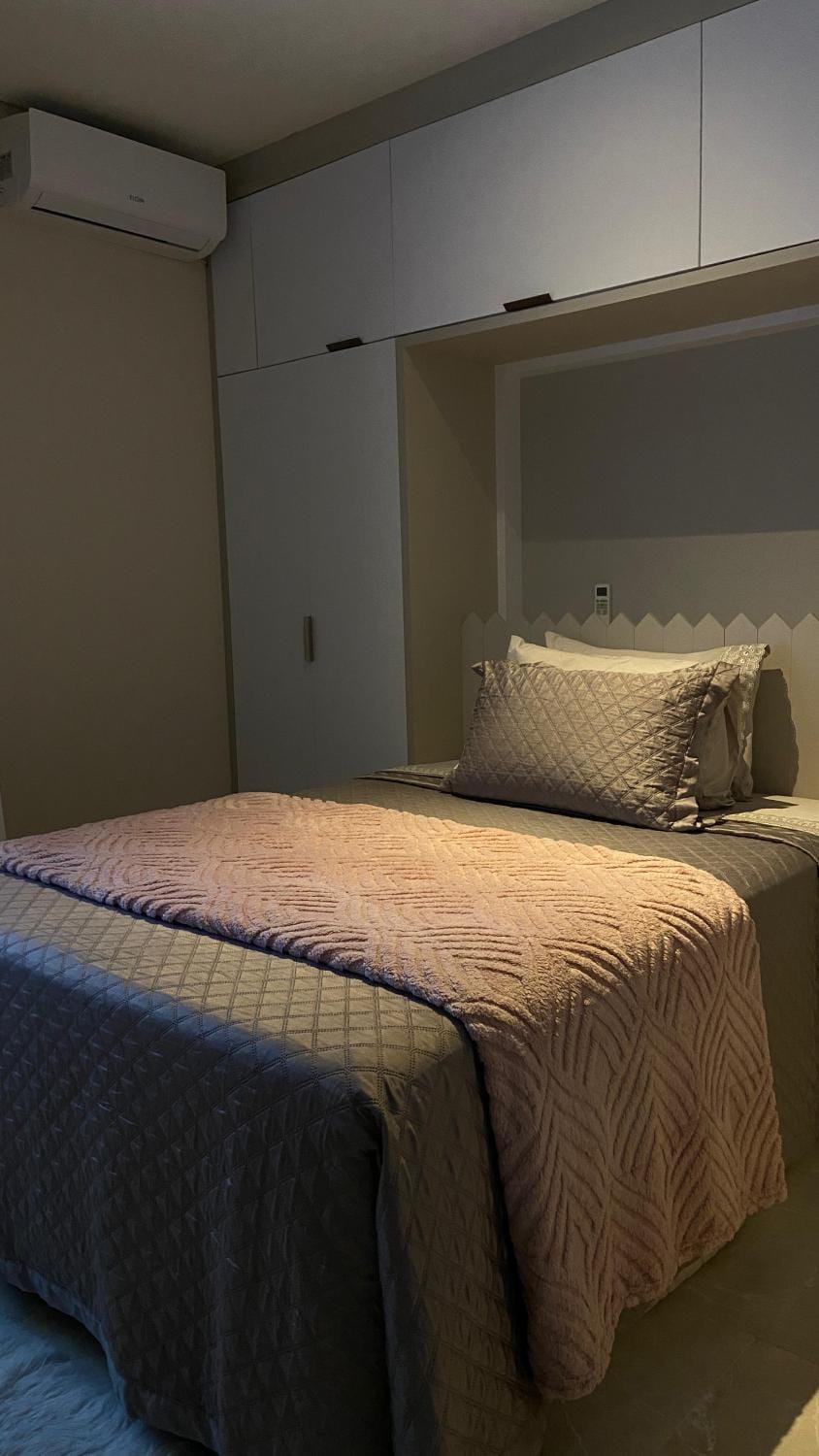 Bed, Bedroom, wardrobe