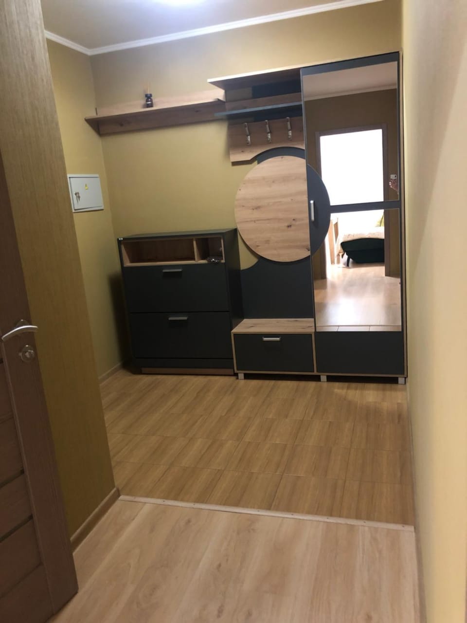 wardrobe