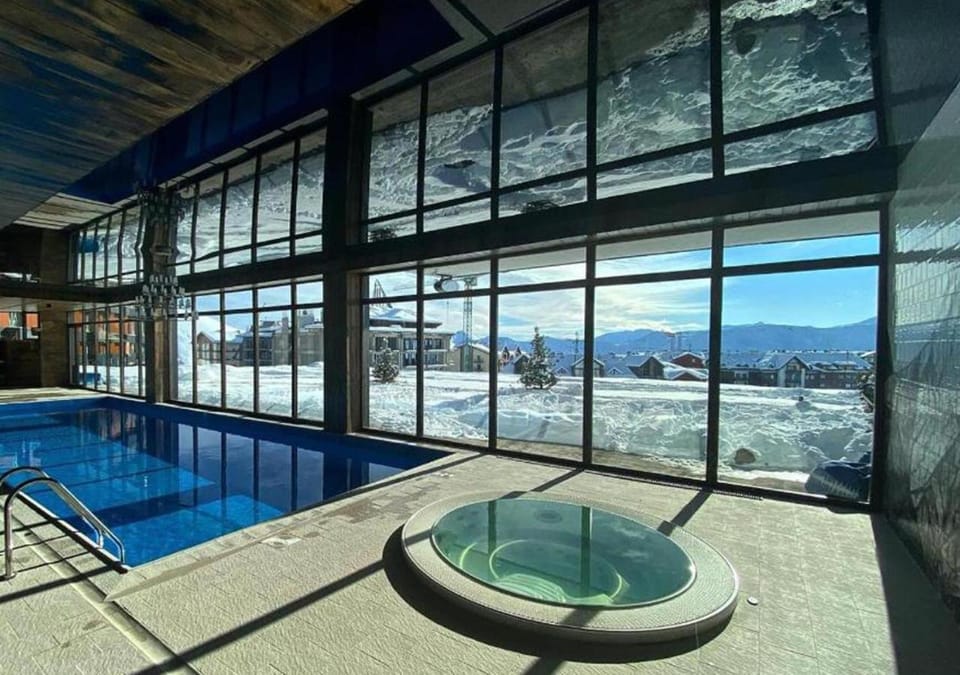 Sauna, Steam room, Spa and wellness centre/facilities, Pool view, Swimming pool