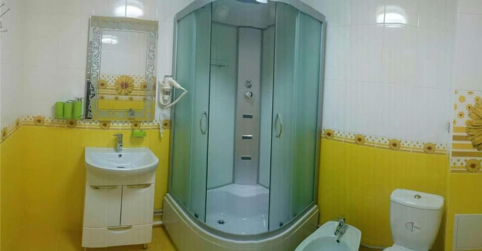 GREEN HOUSE Bed and Breakfast in Lviv Oblast