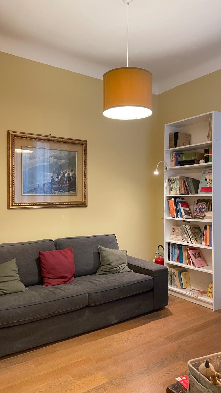 Library, Living room, Seating area