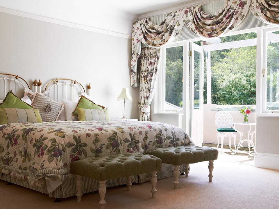 Bed, Decorative detail