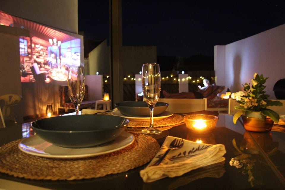 Balcony/Terrace, Evening entertainment