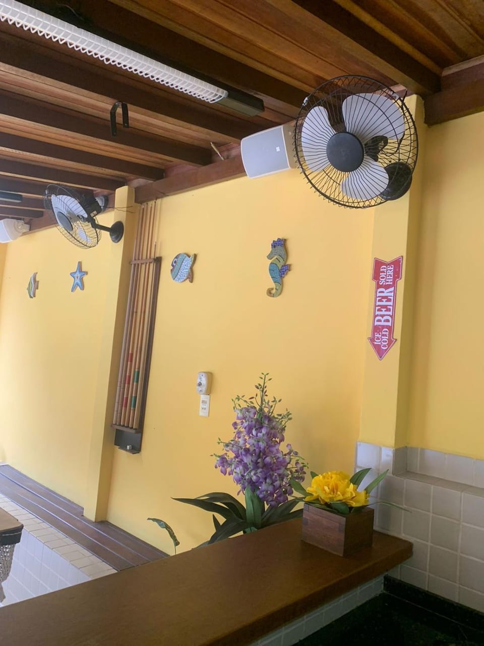 BBQ facilities, Billiard, Dining area