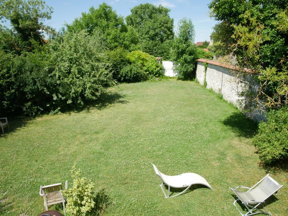 Garden, Garden view