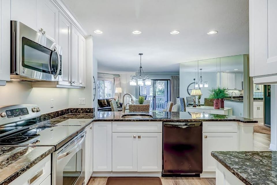 Colonnade Club 179 House in Hilton Head Island