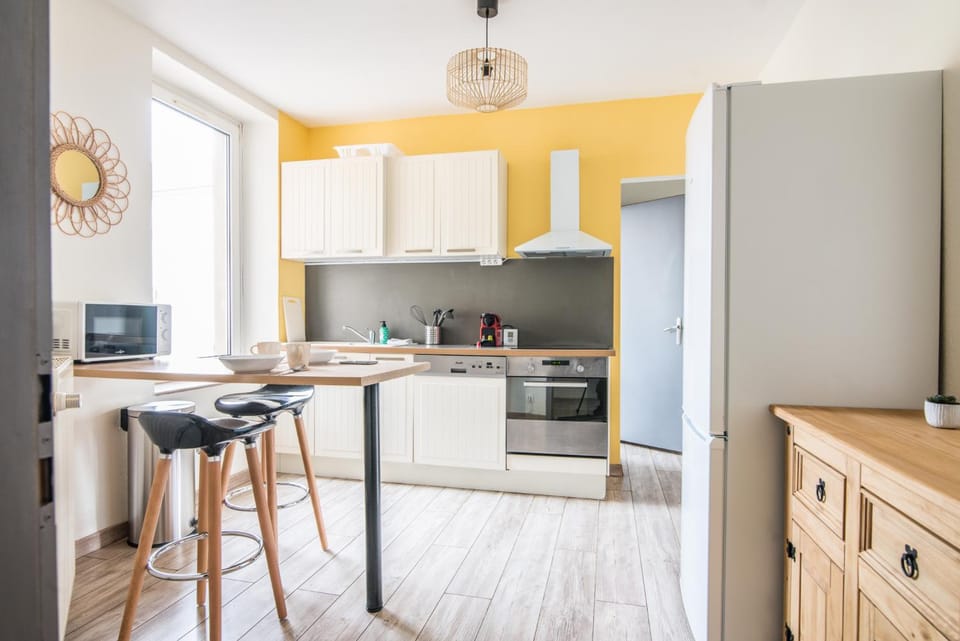 Property building, Kitchen or kitchenette