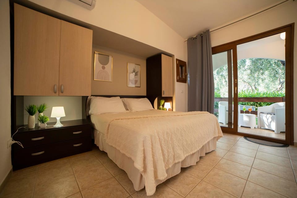 melograno Holiday Home featured with Swimming Pool and Private Beach House in Province of Foggia