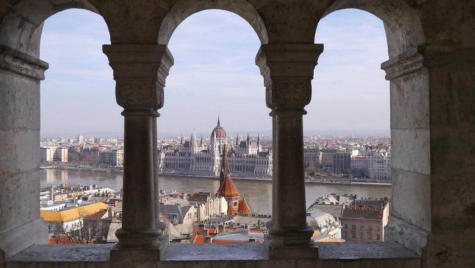 A jump from downtown Apartment in Budapest