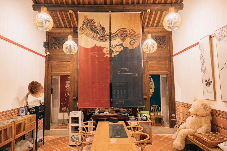 新龍頭古厝行館 Shin Long Tou B&B Bed and Breakfast in Xiamen