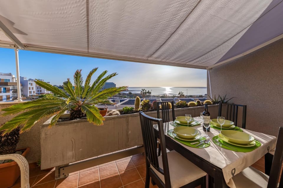 Balcony/Terrace, Dining area, Sea view