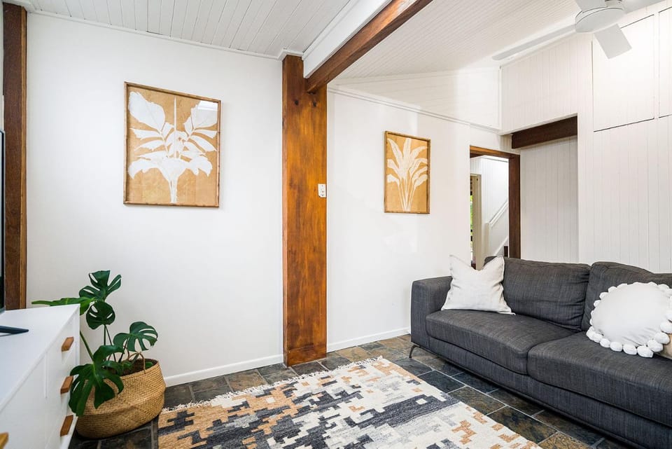 Living room, Decorative detail