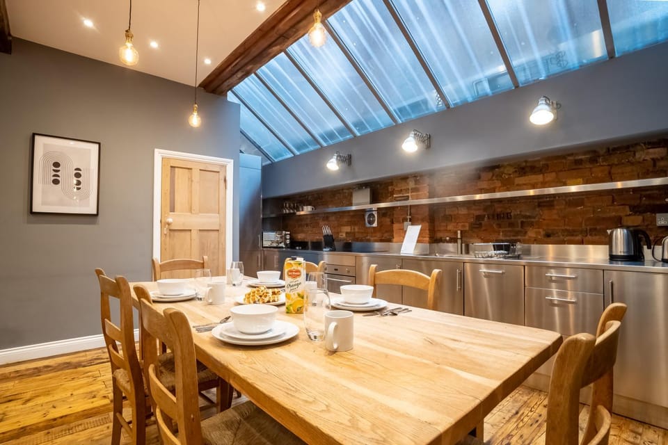 Dining area, Dinner