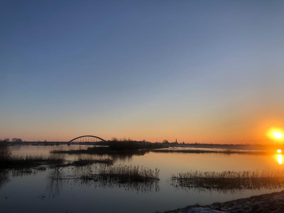 Nearby landmark, Natural landscape, River view, Sunrise