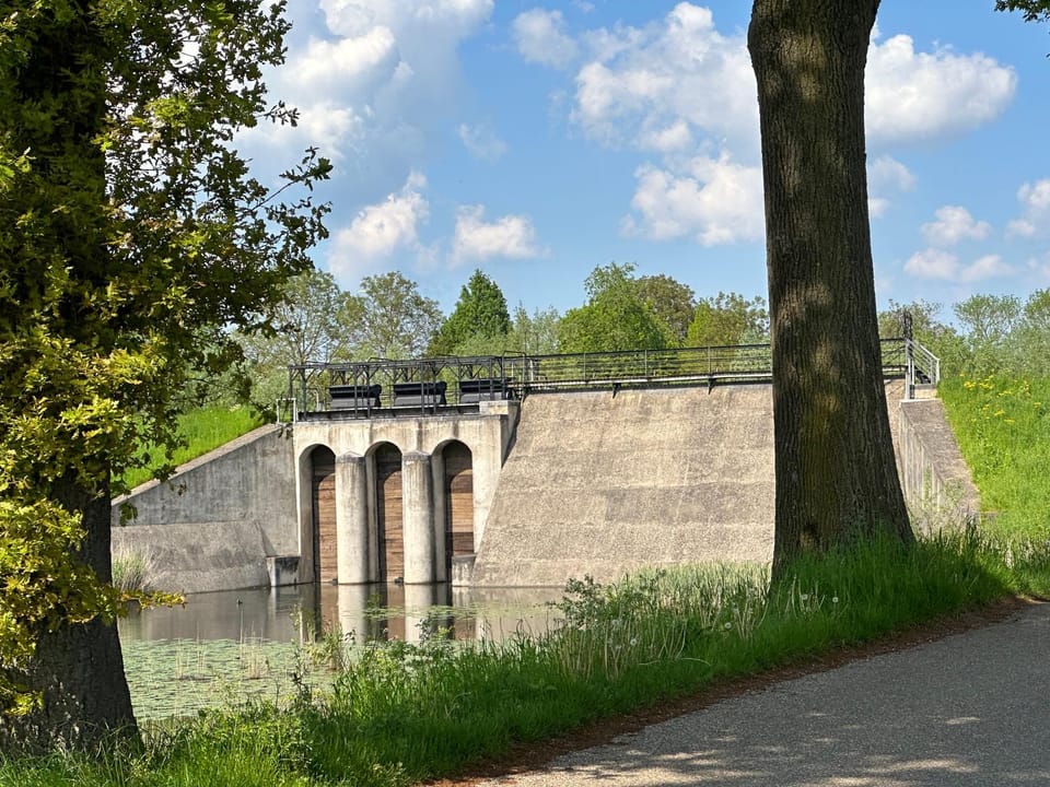 Nearby landmark