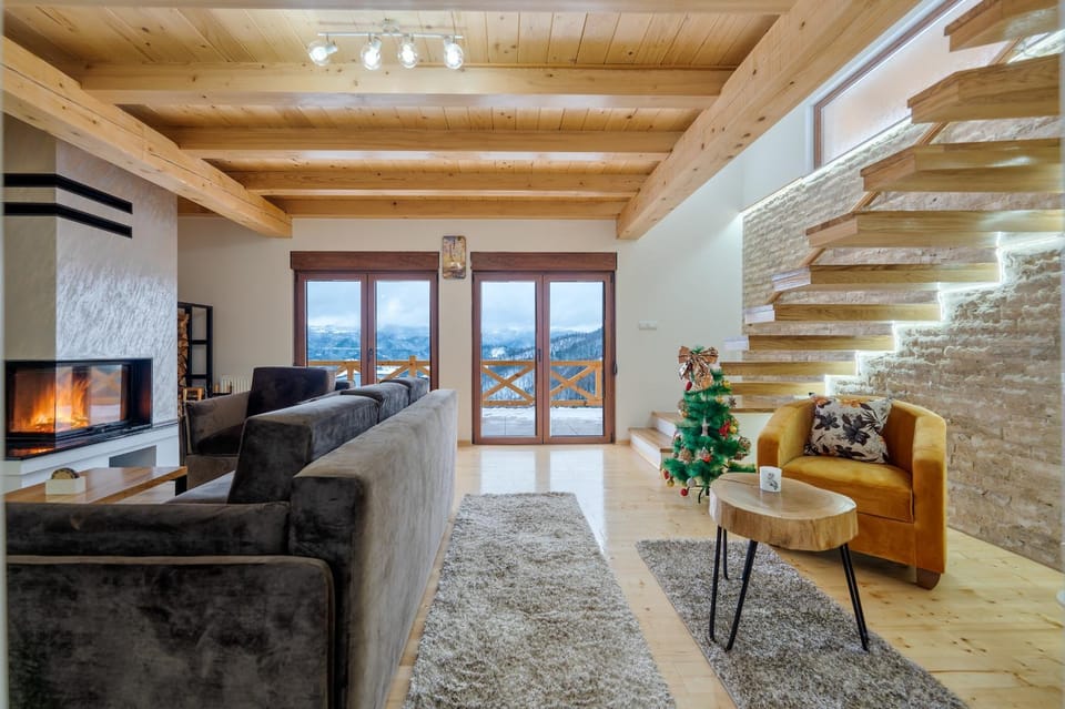 Living room, Seating area, flat iron