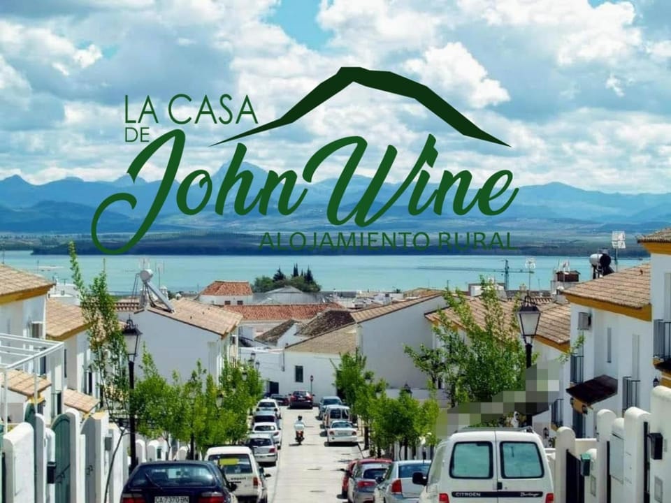 Nearby landmark, Day, Property logo or sign, Neighbourhood, Natural landscape, Lake view, Street view