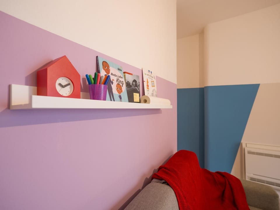 Natural landscape, Living room, Seating area